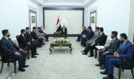 رئيس الوزراء يستقبل ممثلي الأطباء العاملين بمؤسسات الصحة