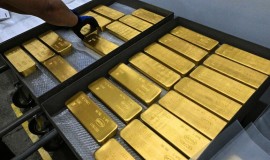 استقرار أسعار الذهب وسط مخاوف رفع الفائدة والتوترات الجيوسياسية