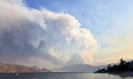 كندا.. إعلان حالة الطوارئ وإخلاء آلاف السكان بسبب حريق غابات ضخم