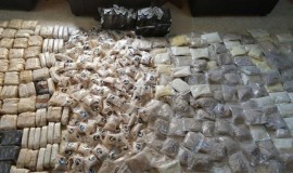 القبض على تاجرين وضبط 10 آلاف حبة كبتاجون مخبأة بصحراء كربلاء