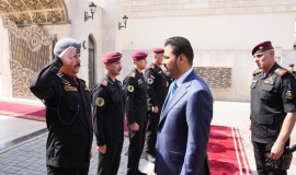 القائد العام يوجه بتوفير كافة الاحتياجات التسليحية لجهاز مكافحة الإرهاب